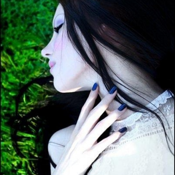 Meet your Posher, Ava - Picture 2 of 12